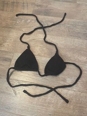Women’s SHEIN Size Small Triangle Black Textured Bikini Top